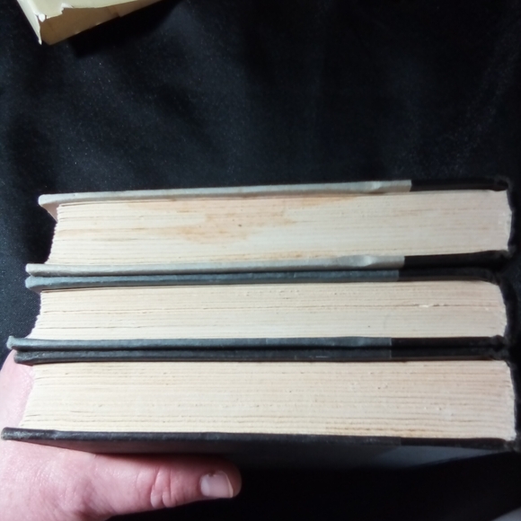 J. R. R. TOLKIEN The Lord of the Rings Trilogy Set Revised BCE Book Club Edition - Picture 11 of 15